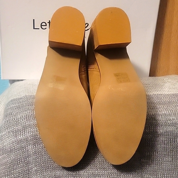 Los Angeles Apparel Brown Suede Ankle Booties - Picture 2 of 6